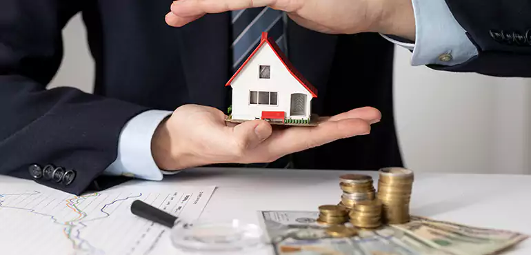 Who Do We Buy Houses From in Omaha, NE?